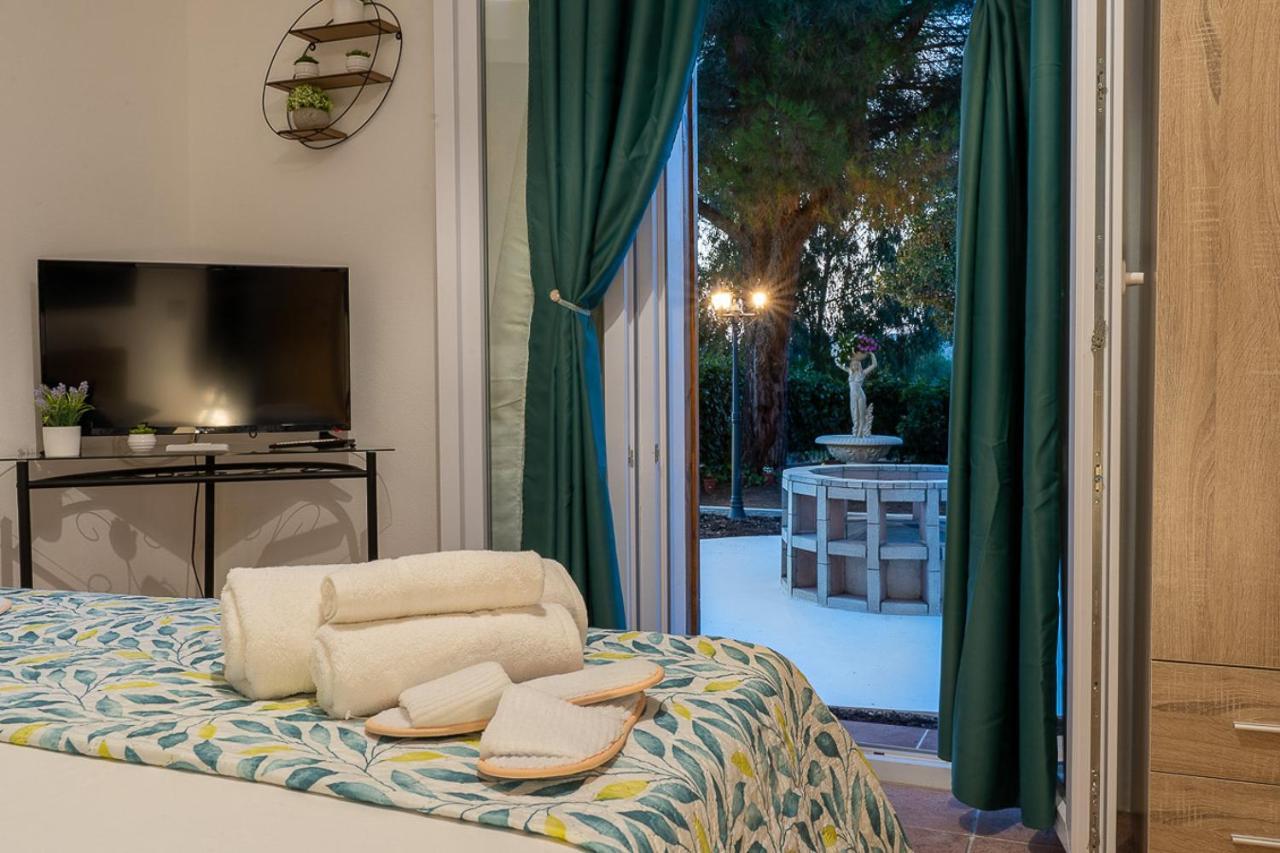 Casa Lachesi Caccamo Екстер'єр фото