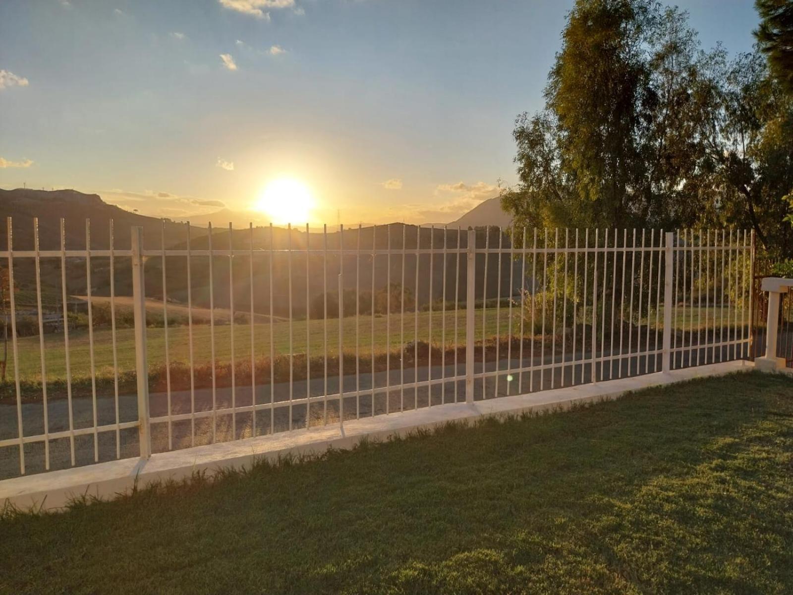 Casa Lachesi Caccamo Екстер'єр фото
